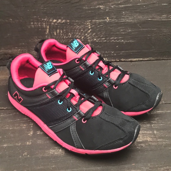 New Balance Shoes - New Balance Running Shoes Size 7